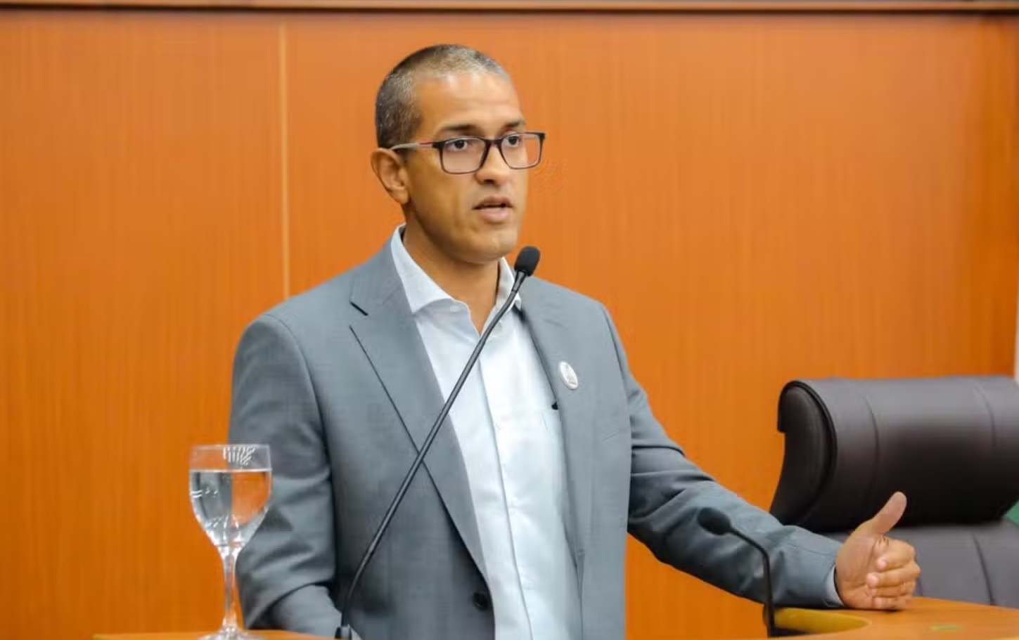 Arthur Henrique concorre sub judice na eleição suplementar de Roraima.